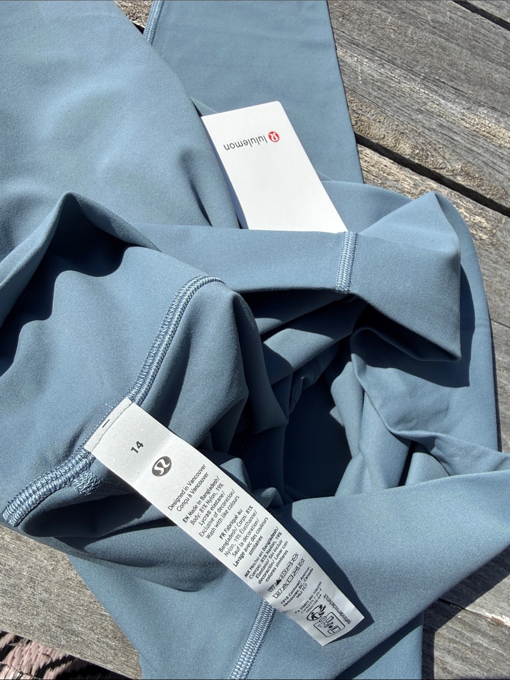 Lululemon BUNDLE Align HR 28" Leggings Steel Blue SIZE 14 Scrunchie NWT 💙 - Picture 4 of 5